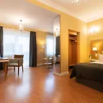 Kleiner Riesen 3* كوبلنس