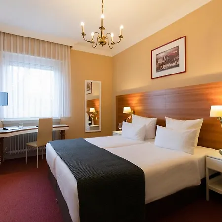 Kleiner Riesen Hotel