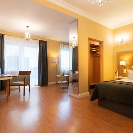 Kleiner Riesen 3* Coblence