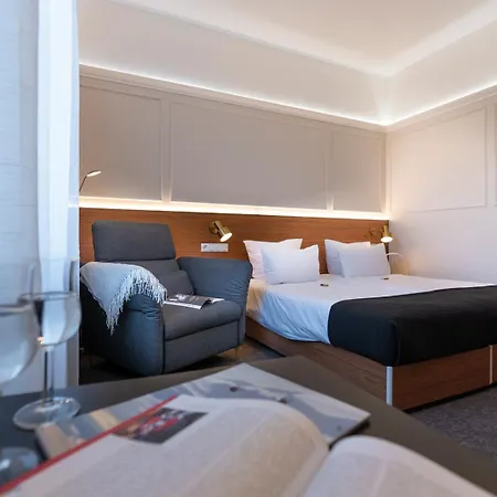 Kleiner Riesen 3*