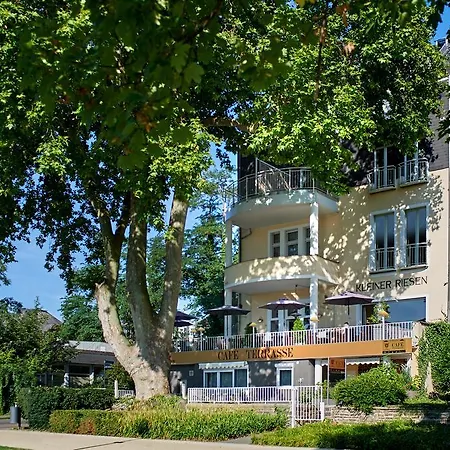 Kleiner Riesen 3*