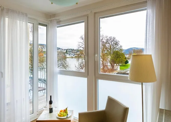 Kleiner Riesen Κόμπλεντς