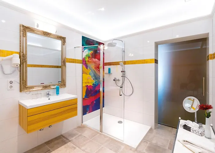 Kleiner Riesen Ξενοδοχείο 3*